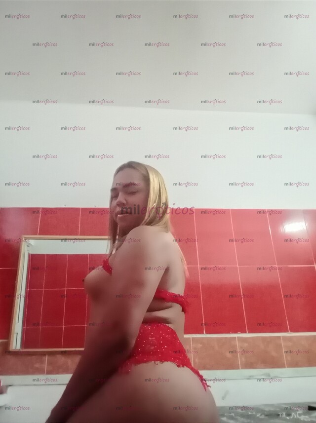 FOTOS DE RICA TRANS RUBIA SINCELEJANA DE PASO POR TU CIUDAD CON BUEN CULO Y DOTADA