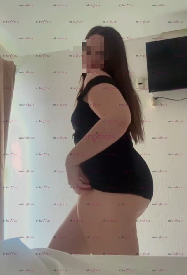 FOTOS DE MUJER BLANQUITA CURVY NALGONA Y ROSADITA