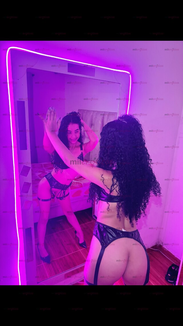 FOTOS DE RICA FLACA CRESPA DELICIOSA BIEN JUGUETONA PARA PASARLA RICO MI AMOR