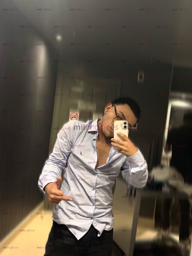 FOTOS DE CHICO CALIENTE LISTO PARA QUE LA PASEMOS MUY BIEN