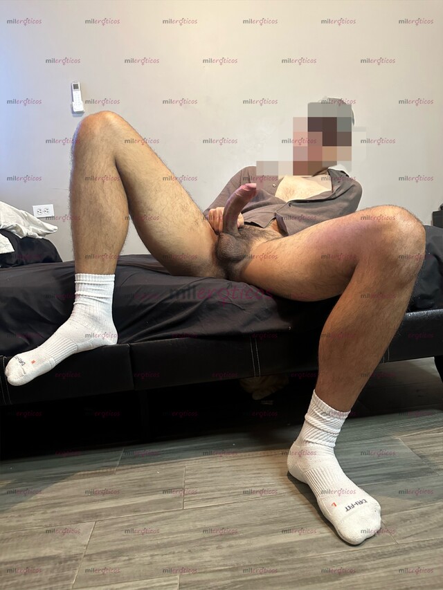 FOTOS DE SINGLE ALTO 1.98CM DOTADO PARA PAREJAS O MUJERES SOLAS
