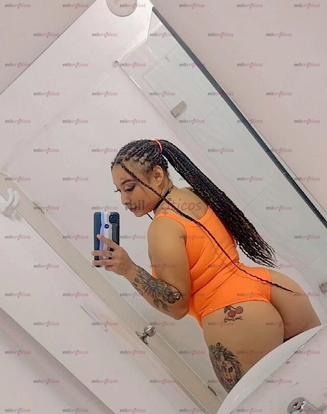 FOTOS DE LUNA HERMOSA NENA CURVILÍNEA DE SENOS TALLA GRANDE RICA
