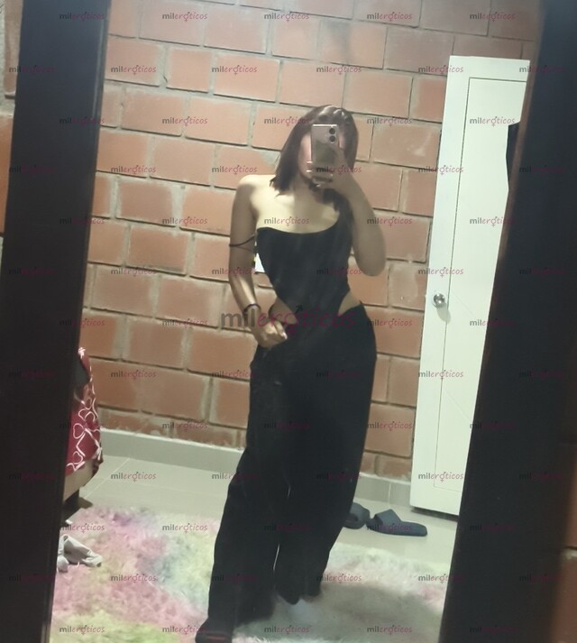 FOTOS DE FLACA HERMOSA CANDENTE DISPUESTAS A CUMPLIR TUS FANTASÍAS