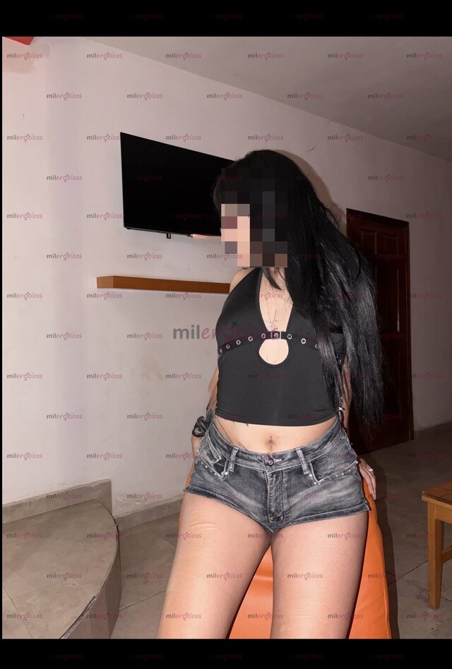 FOTOS DE PELINEGRA CACHONDA DISPUESTA A HACER CORRERTE
