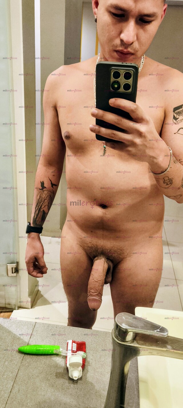FOTOS DE ALEX 26 AÑOS 21 CM SOY ASÍ COMO EN LA FOTOS RECIENTES