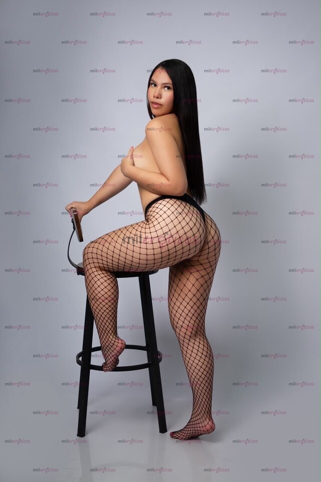 FOTOS DE 19 AÑOS COLOMBIANA PETIT DISPONIBLE 24 7 PARA TI BB PIDE INFORMACIÓN