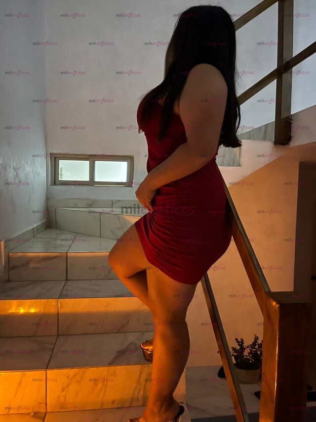 FOTOS DE HOLA, MI AMOR. TE GUSTAN VOLUPTUOSAS? SOY DANIELA