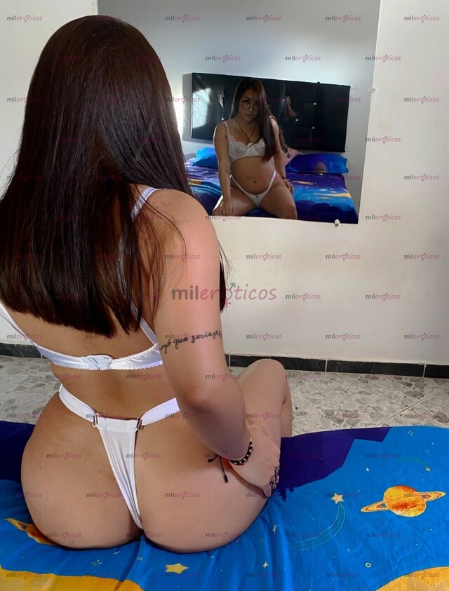 FOTOS DE LUCI SEXY ! 19 AÑITOS UNA COQUETA PAISITA ,DIVINA UN YOGURCITO BIEN RICO
