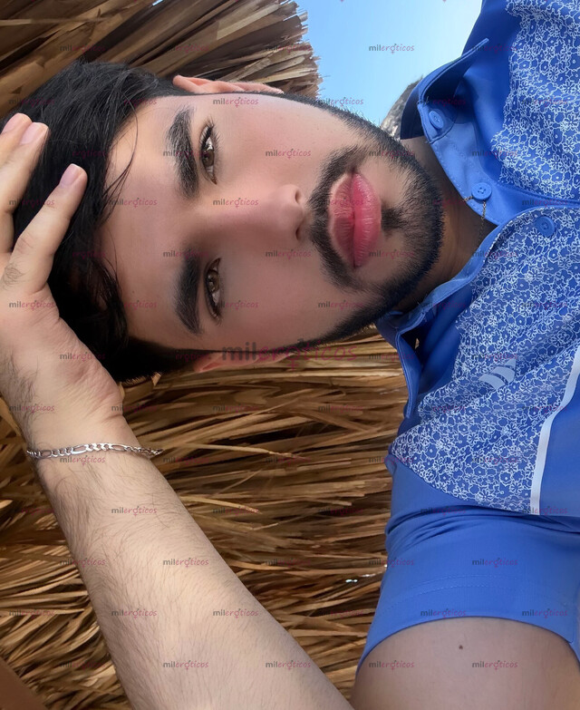 FOTOS DE CHICO CALIENTE, LISTO PARA CUMPLIR TODAS TUS FANTASÍAS