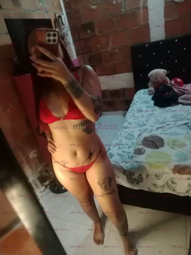 FOTOS DE HOLA MIS AMORES MI NOMBRE ES LORENA UNA HERMOSA FLACA DISPUESTA ACOMPLACERTE