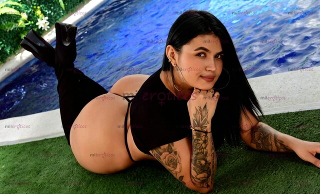 FOTOS DE CHICA SEXI ENCANTADORA DE SENOS GRANDES NATURALES