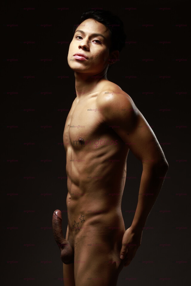 FOTOS DE TWINK 22 AÑOS. DISPONIBLE PARA COMPLACERTE Y PASAR UNA GRAN EXPERIENCIA