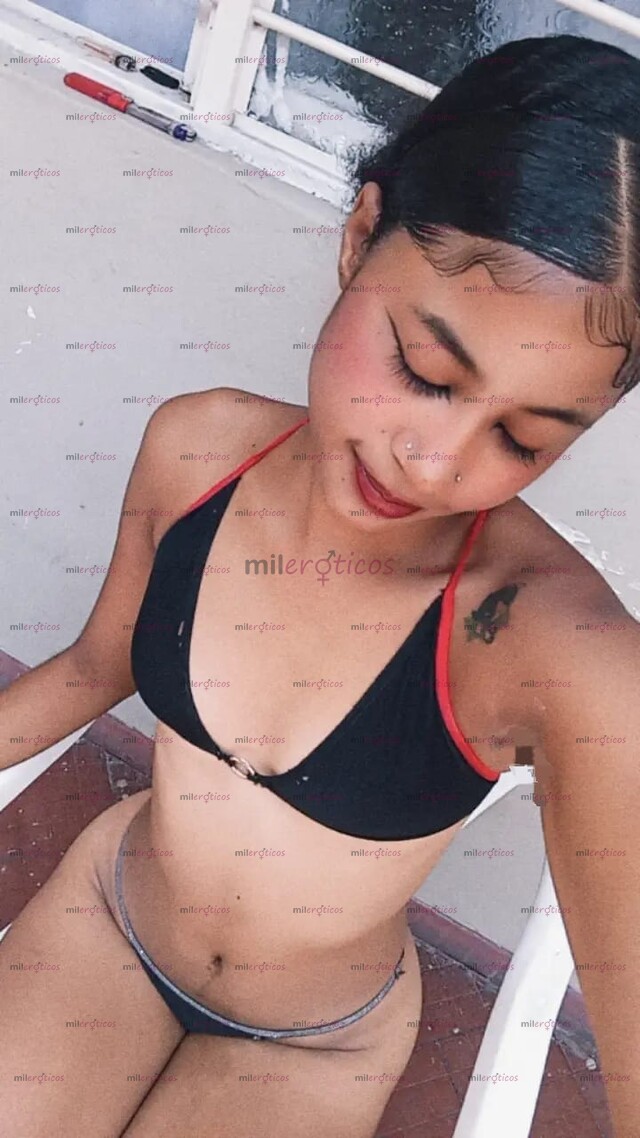 FOTOS DE SOY EMILY ESTOY DE VUELTA VEN Y DISFRUTA CARIÑO