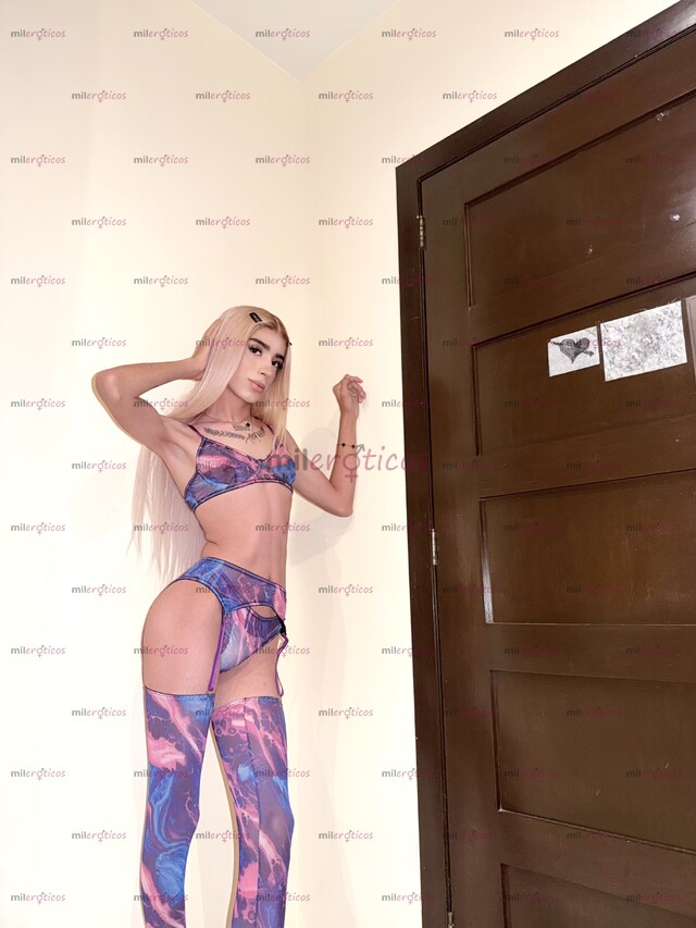 FOTOS DE ANGELA UN LINDA NIÑITA PASIVA, SUMISA Y COMPLACIENTE