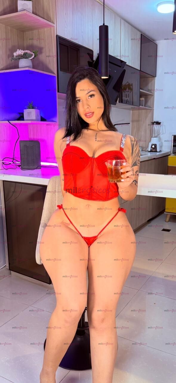 FOTOS DE HOLA AMOR SOY VENUS UNA HERMOSA UNIVERSITARIA DISPUESTA A COMPLACERTE