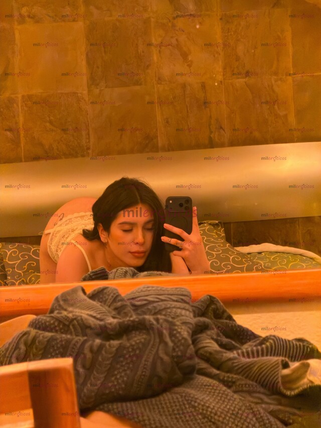 FOTOS DE SIENTE EL VERDADERO PLACER CONMIGO ENTRE TUS BRAZOS