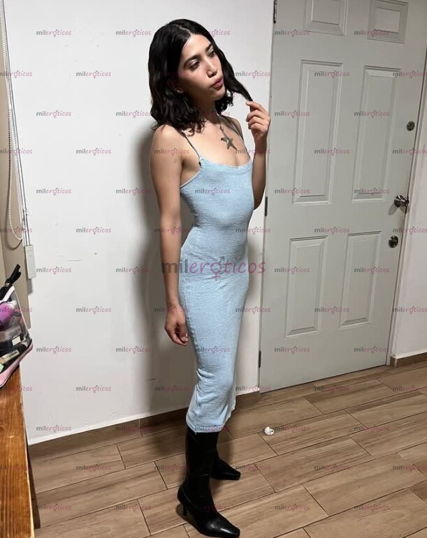 FOTOS DE TU FLAQUITA CACHETONA FAVORITA QUÉ TE VA DESECHAR CON LOS PIES