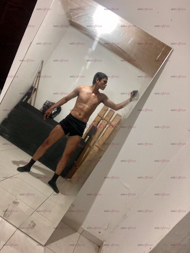 FOTOS DE SEXO RICO CON JOVEN LINDO DE CUERPO ATLÉTICO