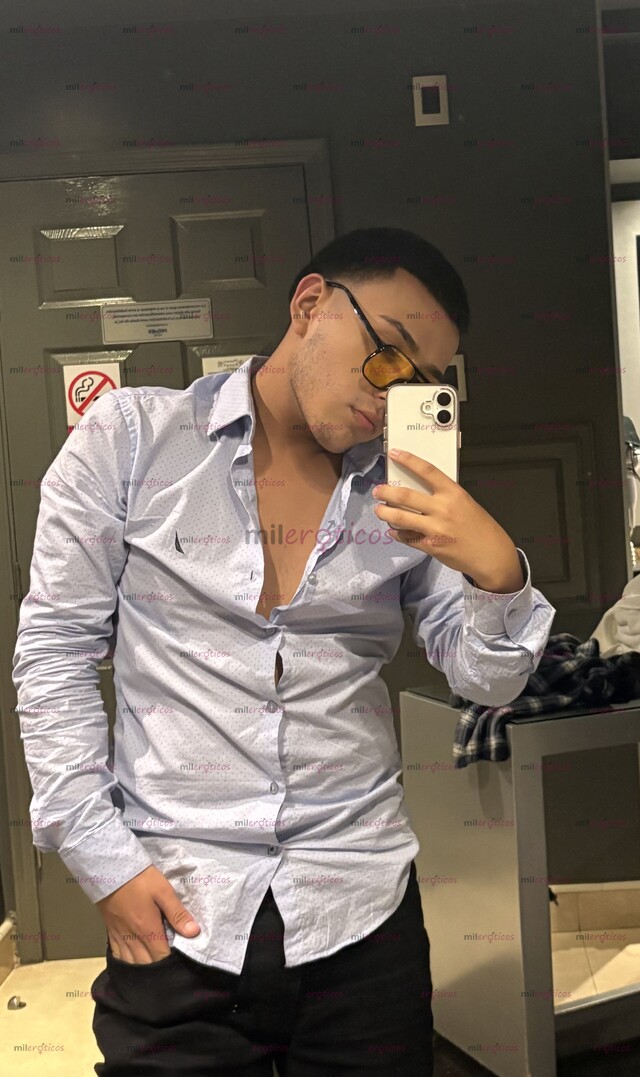FOTOS DE CHICO CALIENTE LISTO PARA QUE LA PASEMOS MUY BIEN