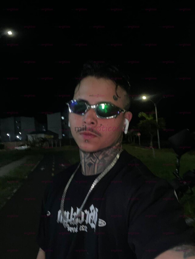 FOTOS DE HOMBRE TRANS MASCULINO, SENSUAL Y DIFERENTE CALI