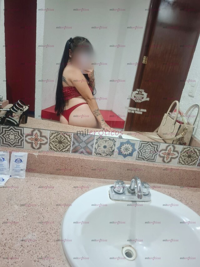 FOTOS DE SOY SÚPER TRAVIESA EN LA CAMA, ME GUSTA GOZAR CADA MOMENTO Y HACERLO ÚNICO..
