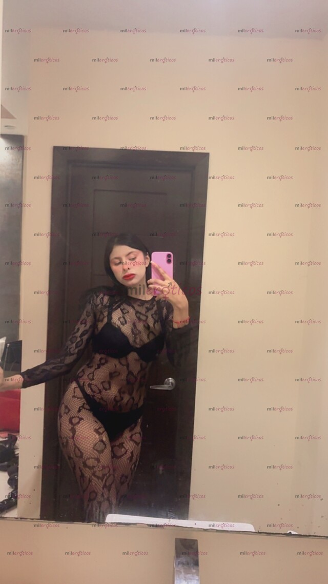 FOTOS DE HOLA AMOR, PELINEGRA, FLAQUITA CULONA NUEVA ESTOY PARA CUMPLIR TUS FANTASÍAS