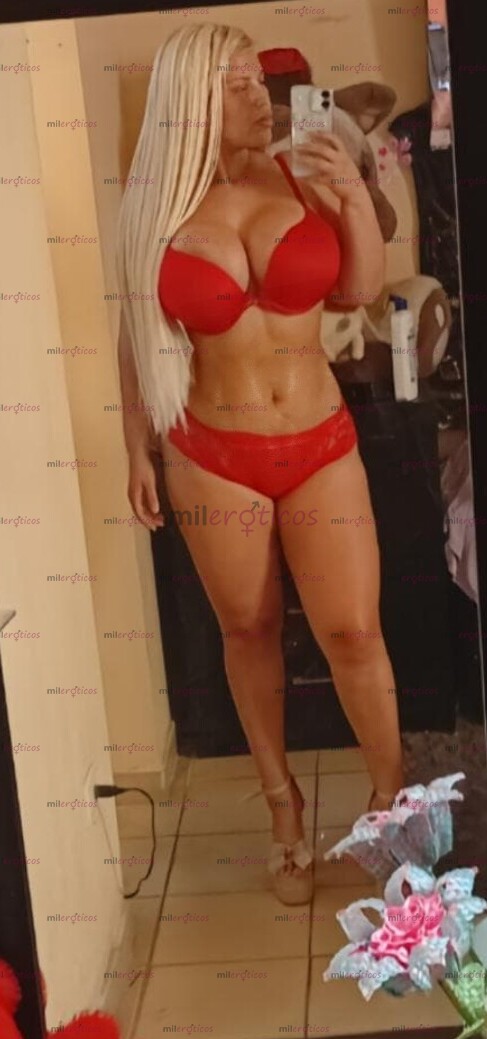 FOTOS DE RUBIA, TETONA JOVEN ,FORANEA Y MUY SEXY .