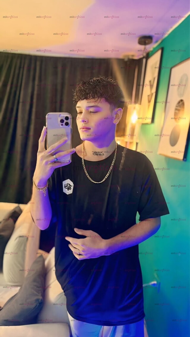 FOTOS DE BADBOY PERCY JOVEN VERGON SERIO LINDO DISCRETO