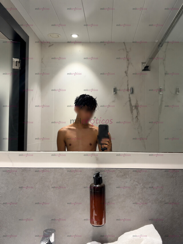 FOTOS DE TWINK JOVEN, DIVERTIDO Y SELECTIVO A TUS ÓRDENES