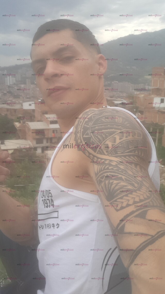 FOTOS DE HERMOSAS LLEGÓ LO Q BUSCABAN JOVEN DISCRETO Y APASIONADO