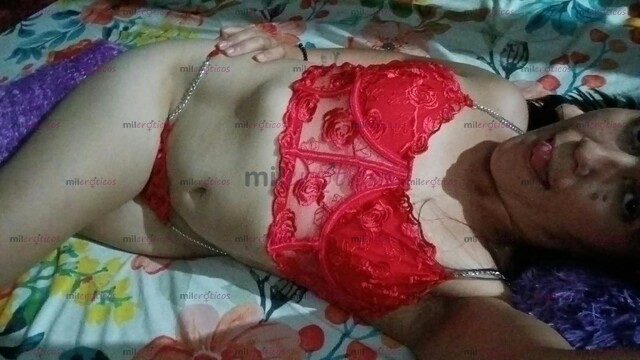 FOTOS DE ROLITA CALIENTE DE PASO, APRETADITA Y MOJADITA PARA TI