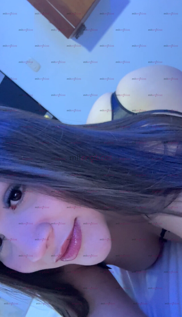 FOTOS DE LINDA POLLITA ESTRECHITA CON GANAS DE MUCHO SEXO ARDIENTE