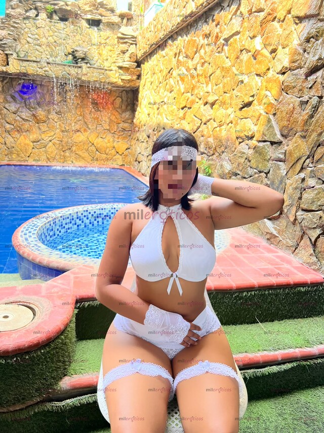 FOTOS DE RIKA MORENA ARRECHA EXÓTICA LUJURIOSA CULO RIKO