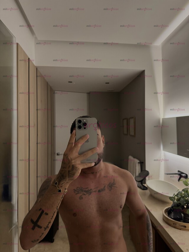 FOTOS DE GUAPO COLOMBIANO VERGON MUY COMPLACIENTE Y CALIENTE