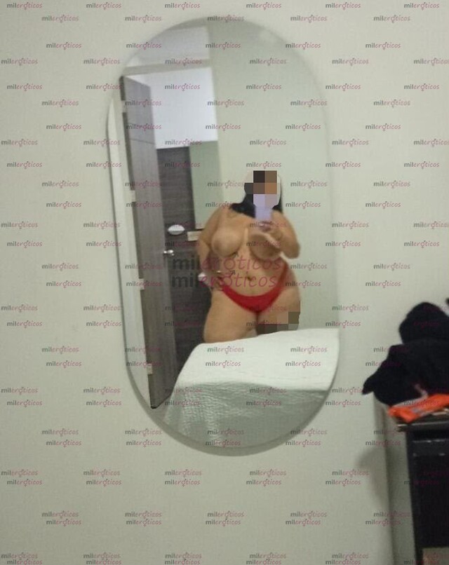 FOTOS DE HERMOSA GORDITA RICA Y APRETADITA .......TETOTAS Y NALGOTAS