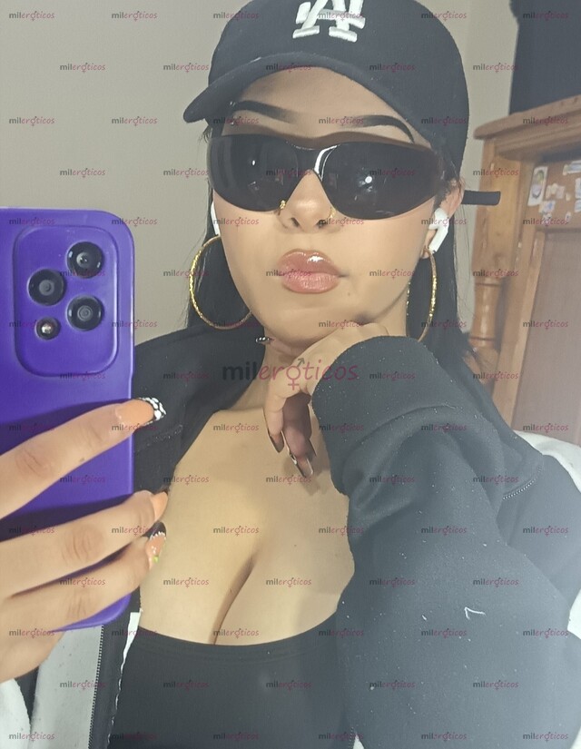 FOTOS DE JOVEN UNIVERSITARIA NUEVA Y LISTA PARA ESTRENAR