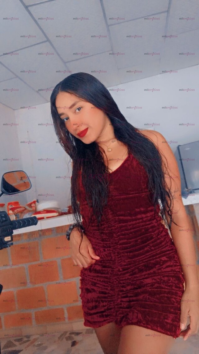 FOTOS DE PROMOCIÓN DE VIDEO LLAMADA DESDE 7 MIL BEBE ESCRIBEME