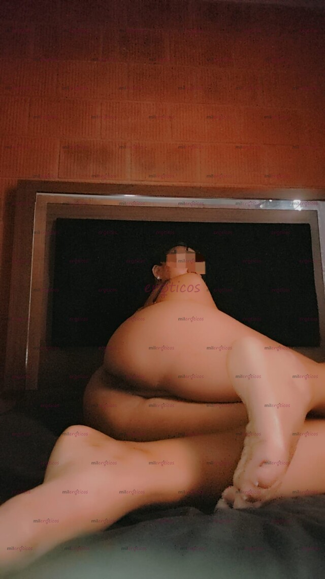 FOTOS DE DELICIOSA, CALIENTE Y COMPLACIENTE CHICA MORENITA PIEL CANELA