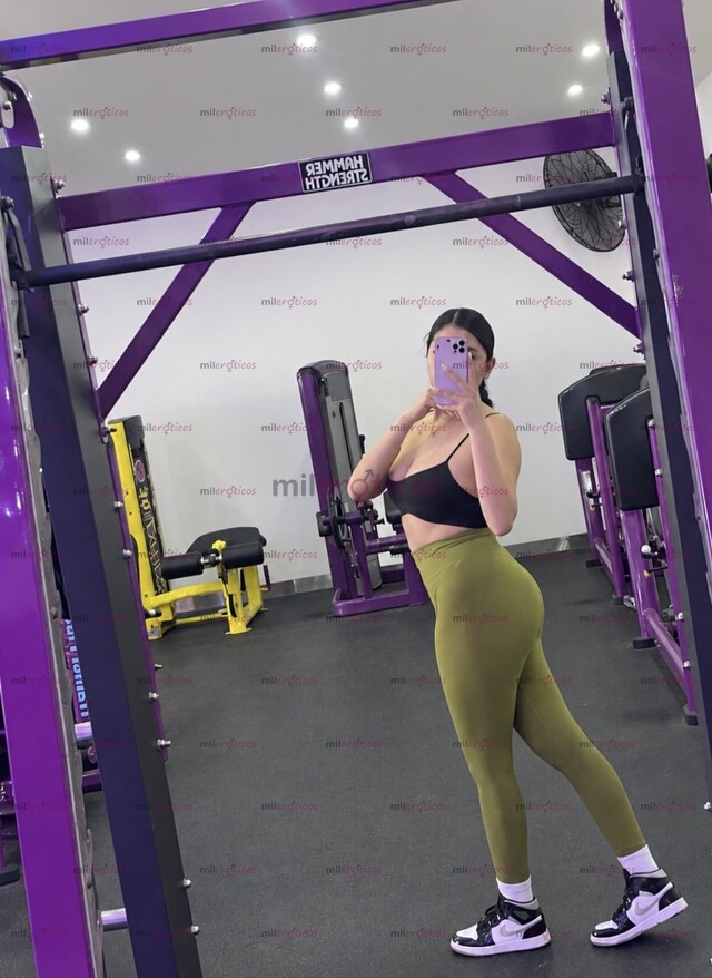 FOTOS DE HOLA, SOY DANNA ESTOY AQUÍ PARA DARTE UN EXCELENTE Y COMPLACIENTE TRATO
