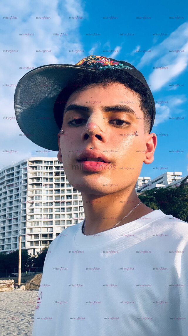 FOTOS DE CHICO LINDO RELAJADO DE CARA BONITA DISPUESTO A HACERTE FELIZ