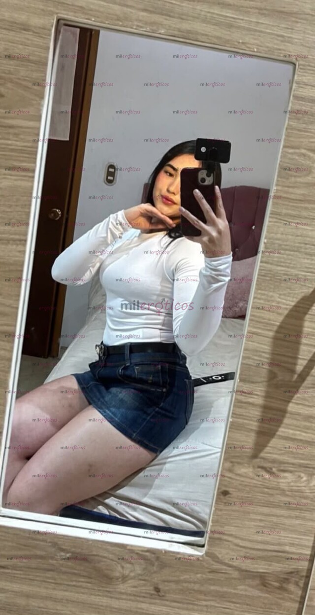 FOTOS DE ZOE BLAQUITA CON PIEL DE PORCELANA CONOCEME AMOR