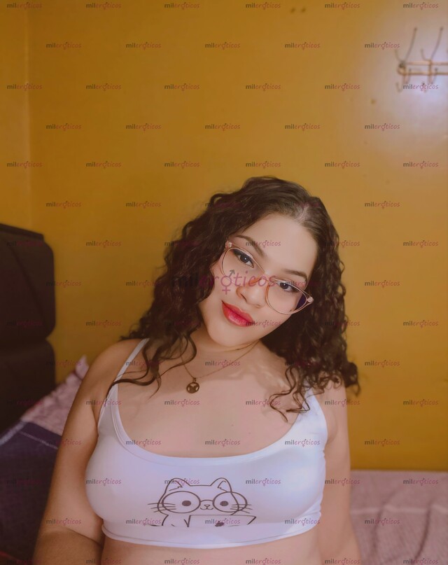 FOTOS DE TE USO COMO JUGUETE: COMO ME DE LA GANA USARTE, CHUPA MIS TETAS, MI CUCA UFFF