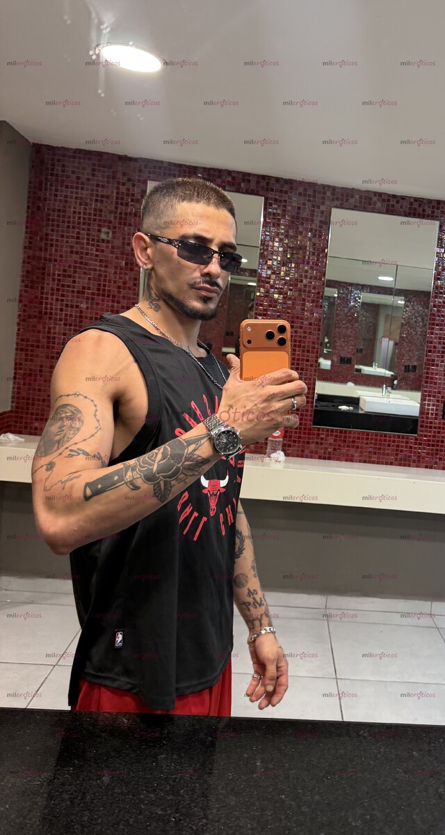FOTOS DE SANTO Y DEMONIO CON CORBATA VIP ACTIVO 23 CM XXL