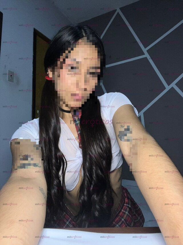 FOTOS DE SOY ALEJA UNA FLAQUITA LINDA DE CARA Y CUERPO HERMOSO LISTA PARA ATENDERTE AMOR
