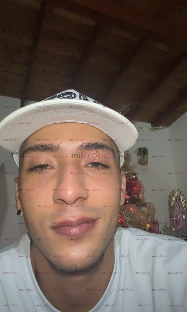 FOTOS DE HETERO PAISA 23CM GRUESO , ARRECHO MORBOSO ( VIDEOLLAMADA CONTENIDO CASERO )