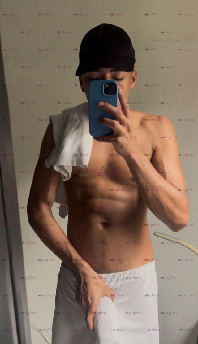 FOTOS DE HETERO PAISA 23CM GRUESO , ARRECHO MORBOSO ( VIDEOLLAMADA CONTENIDO CASERO )