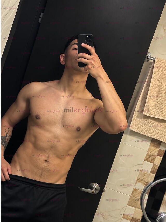 FOTOS DE ROLO CON BUENAS GANAS DE SACIAR TUS NECESIDADES..