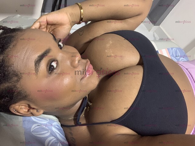FOTOS DE NEGRA HERMOSA, TETONA Y ATREVIDA VEN A DESCUBRIR MI LADO MÁS TENTADOR