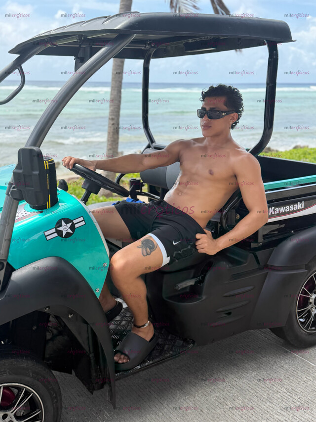 FOTOS DE MASCULINO, DISCRETO Y DISPUESTO A HACERTE PASAR UN BUEN MOMENTO