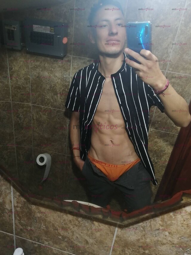 FOTOS DE UN BELLACO PERO NUNCA NACO, SOY COMO LAS SABRITAS, UNA VEZ ME PRUEBES.. YA SABES